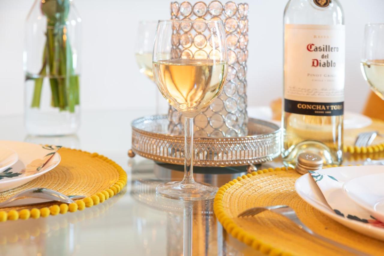 Amber Apartment Oasis - Your Gateway To Southampton'S Vibrant Heart, Port, Shopping Eksteriør bilde